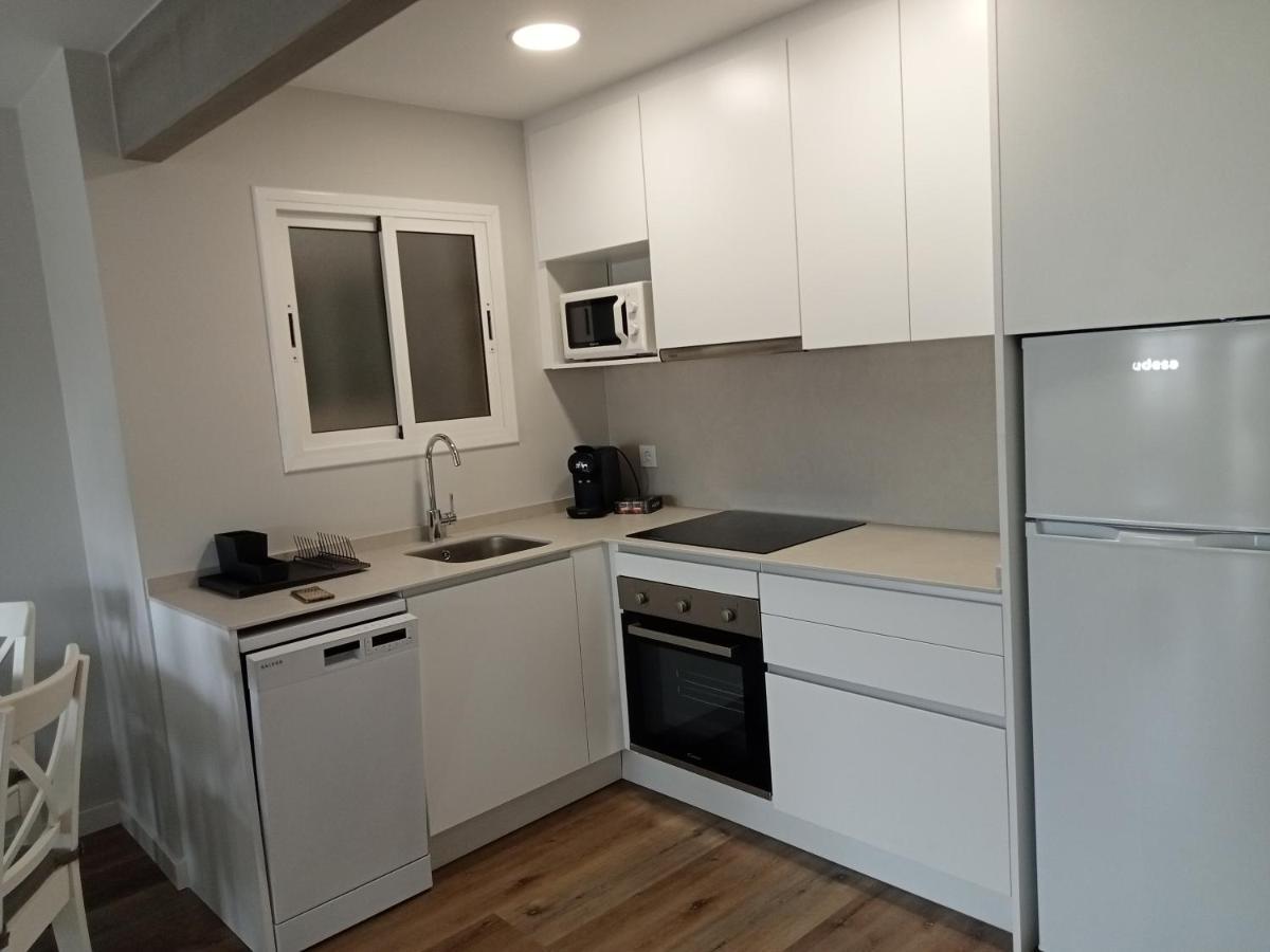 Seafront Apartment Pineda Beach لا بينيذا المظهر الخارجي الصورة